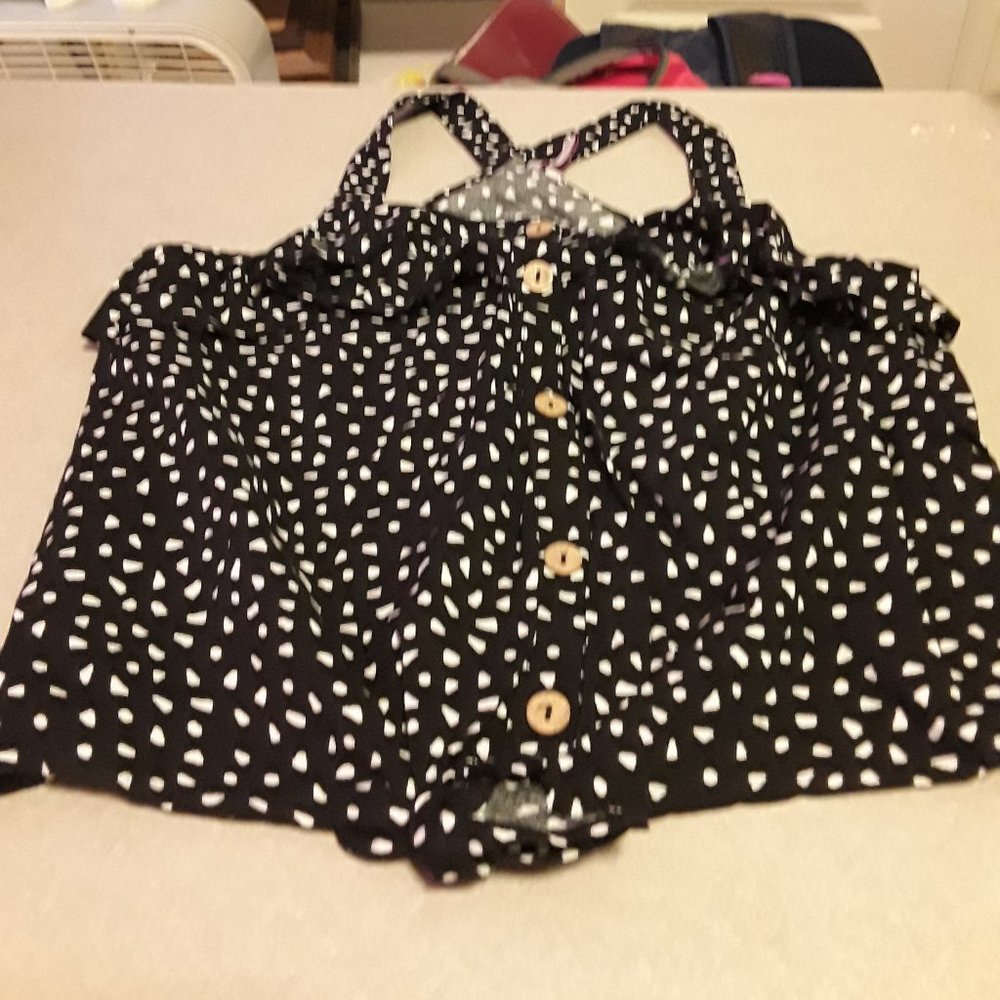 NWT Girls Size L (10/12) SO® Button Front Black and white Tank Top